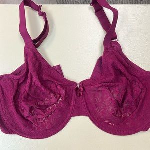 Wacoal Halo Lace Underwire Bra Style 851205 size 40DD